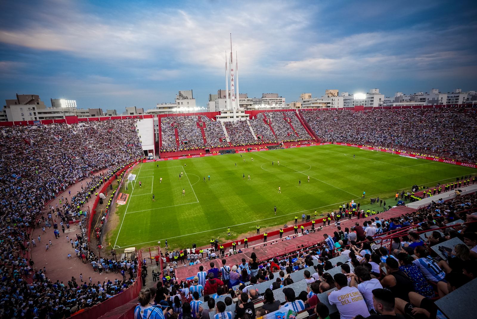 Estadio colmado durante un partido de la Selección Argentina